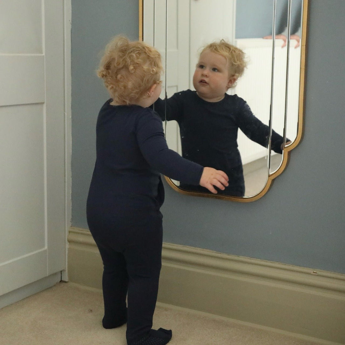 Baby grows in size 3-4 years - Stretchaboo