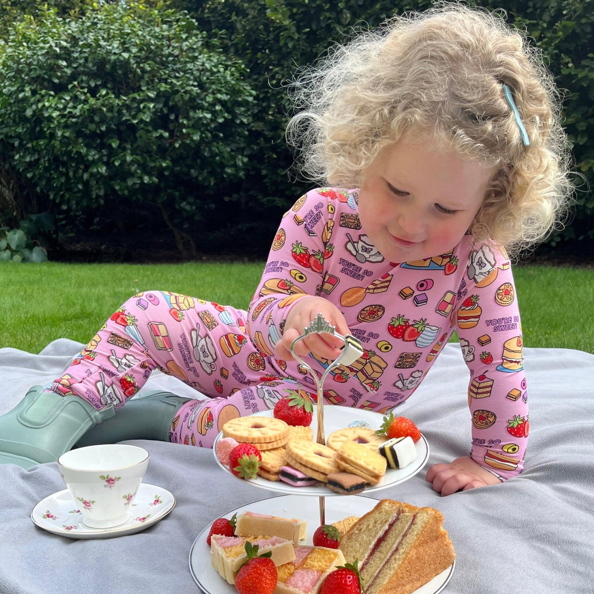 Stretchaboo x Sam Jayne So Sweet Bamboo Baby Grow - Stretchaboo